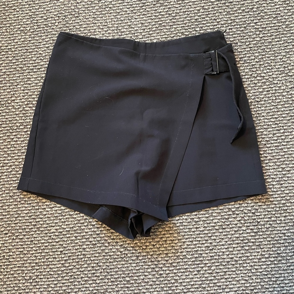 Black Women's Wrap Shorts